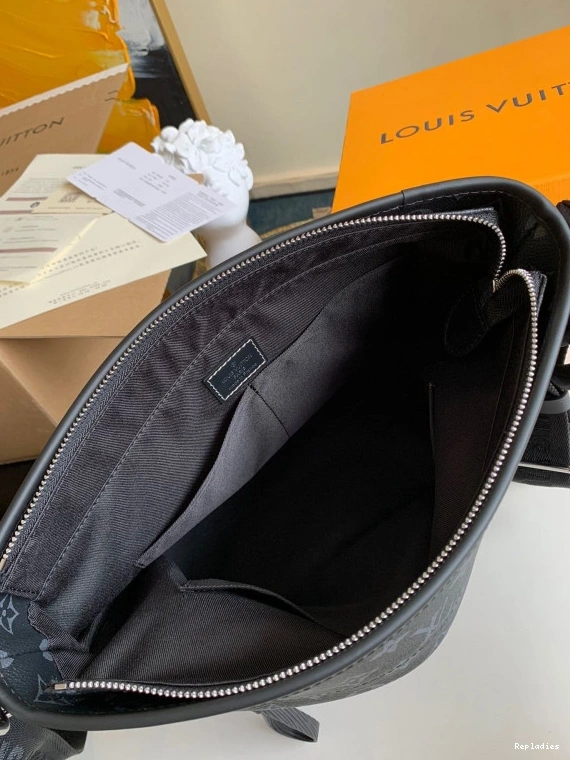 Fake Louis Bags BAG VUITTON MESSENGER LOUIS 0812